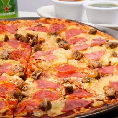 Pizza Carnívori